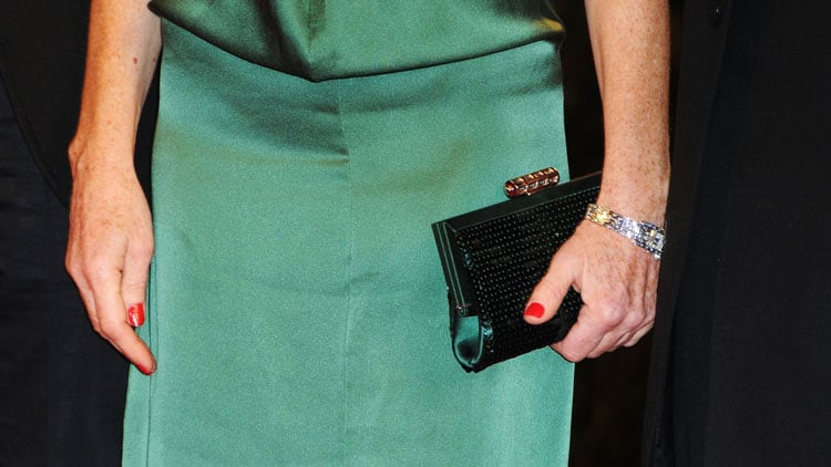 6-Amazing-Bags-No-Woman-Over-50-Should-Live-Without---Clutch-bag--